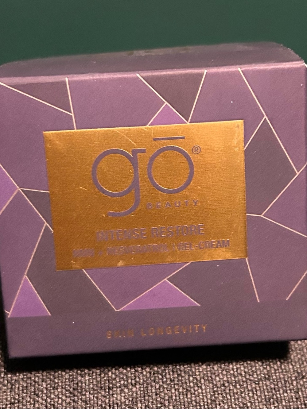 GO BEAUTY Intense Restore Gel-cream